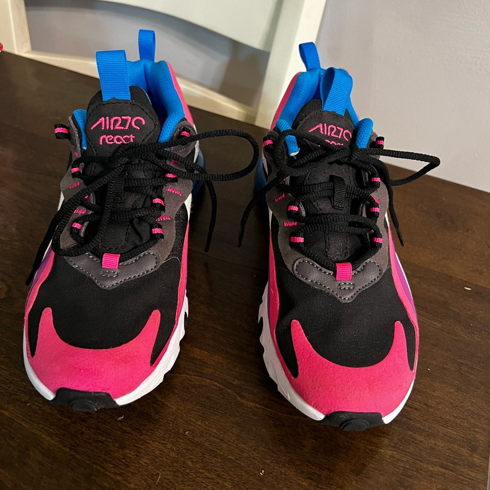 Girls Nike Air Max 270 React